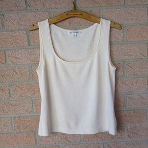 Elegant Creme St. John Sweater Top